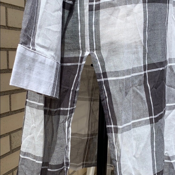 ❌DONATED❌Black White Gray Checkered Plaid Button Down Boyfriend Shirt Top - Picture 6 of 9